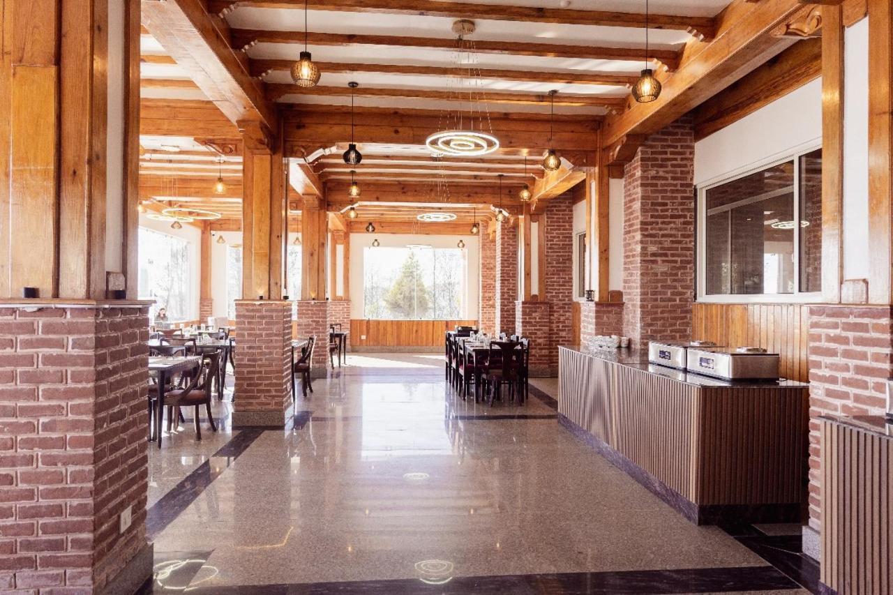 Hotel Chautari Pvt Ltd Nagarkot Kültér fotó