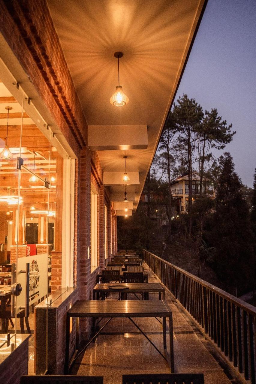 Hotel Chautari Pvt Ltd Nagarkot Kültér fotó