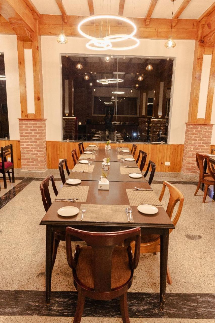 Hotel Chautari Pvt Ltd Nagarkot Kültér fotó